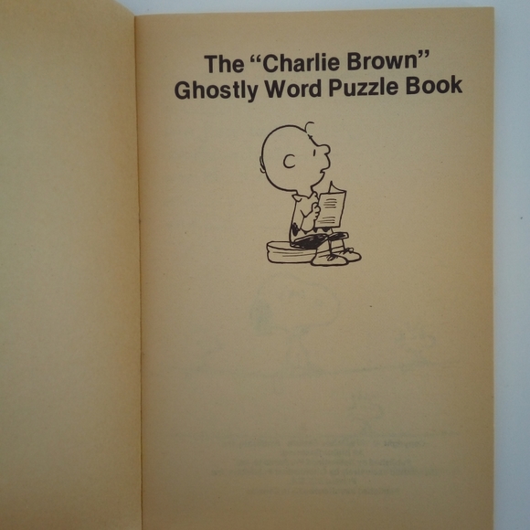 Vintage 1979 The Charlie Brown ghostly word puzzle book Peanuts Printed in USA - Picture 4 of 9